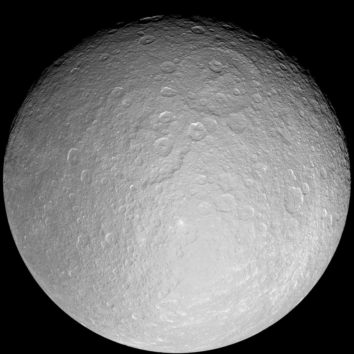 Saturnov mesec Rhea, fotografija letelice Cassini